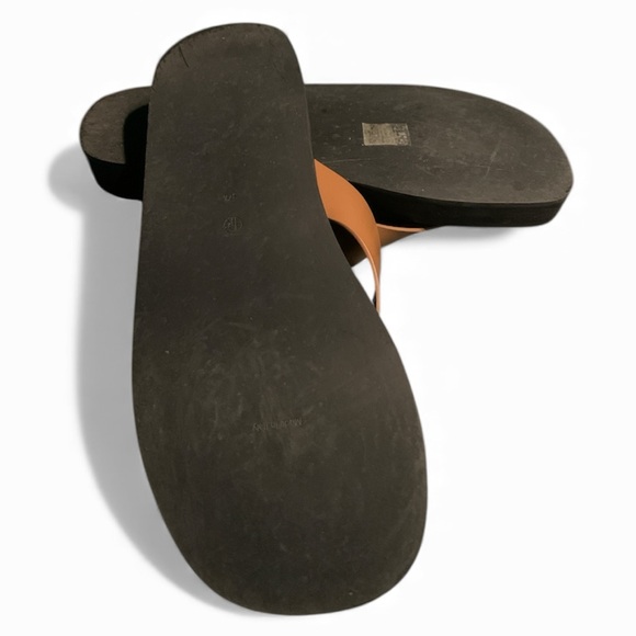 THE ROW Ginza Caramel Leather Sandals - Picture 5 of 11